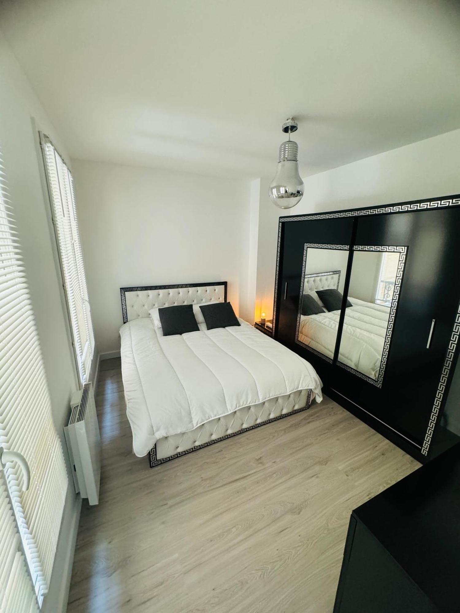 Charmante Appartement F2 Au Coeur De Paris 1Er Экстерьер фото