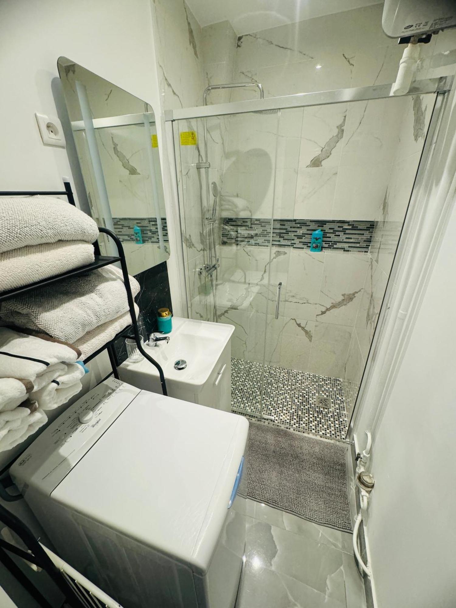 Charmante Appartement F2 Au Coeur De Paris 1Er Экстерьер фото